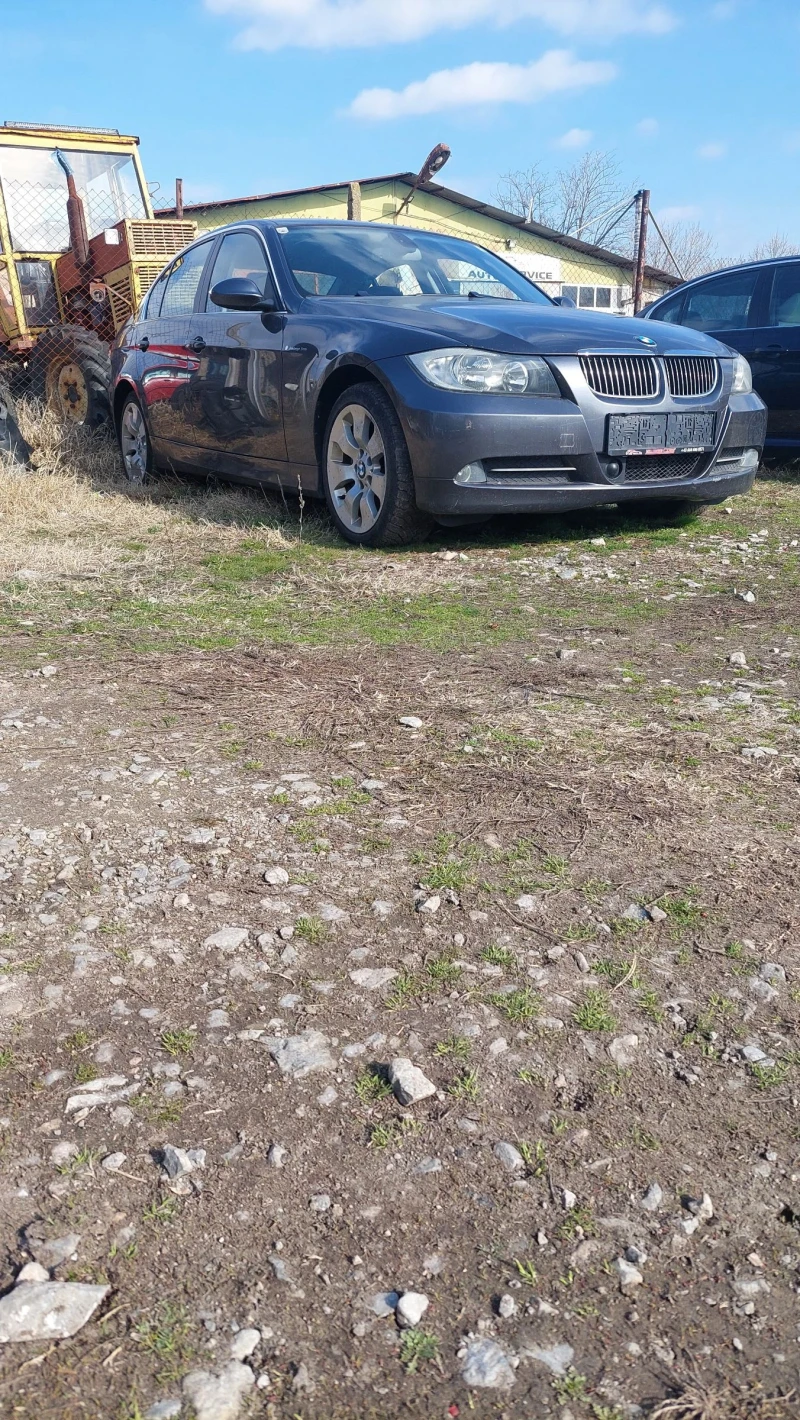 BMW 330, снимка 3 - Автомобили и джипове - 49005840