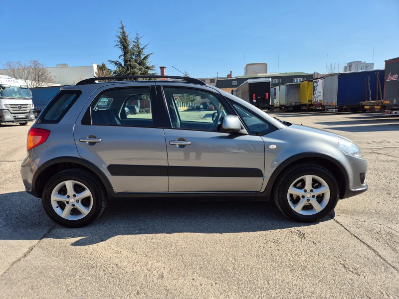 Suzuki SX4 1.6i - 4&#215;4- Италия , снимка 4 - Автомобили и джипове - 49374222