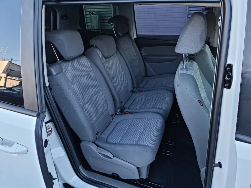 Seat Alhambra 1.4TURBO БЕНЗИН 150кс, снимка 15 - Автомобили и джипове - 51352603
