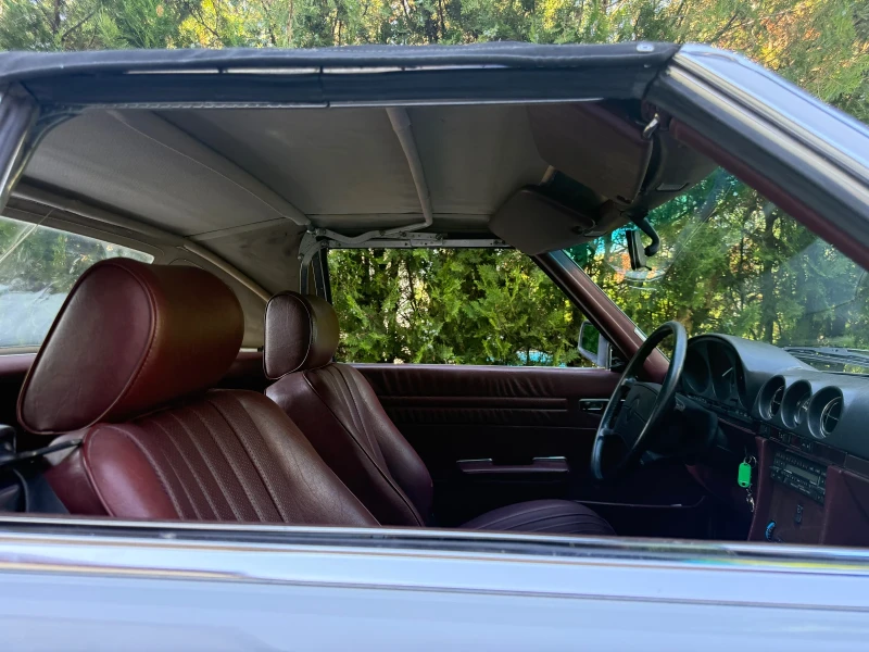 Mercedes-Benz SL 560 SL, снимка 17 - Автомобили и джипове - 52520247