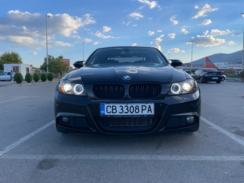 BMW 330, снимка 2 - Автомобили и джипове - 52662044