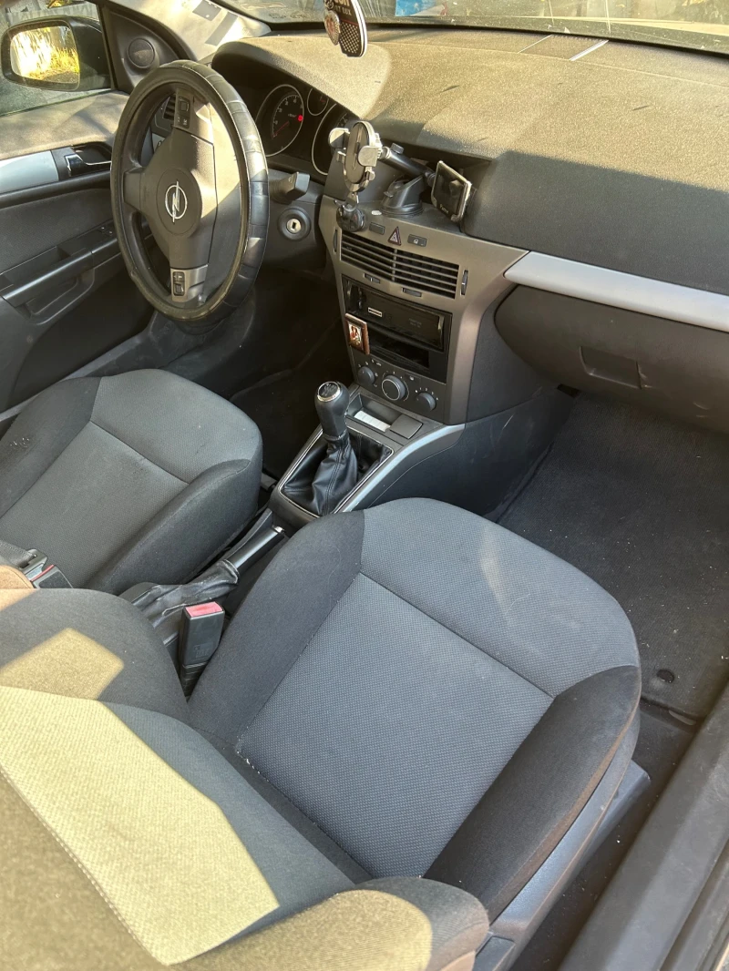 Opel Astra, снимка 4 - Автомобили и джипове - 51518420