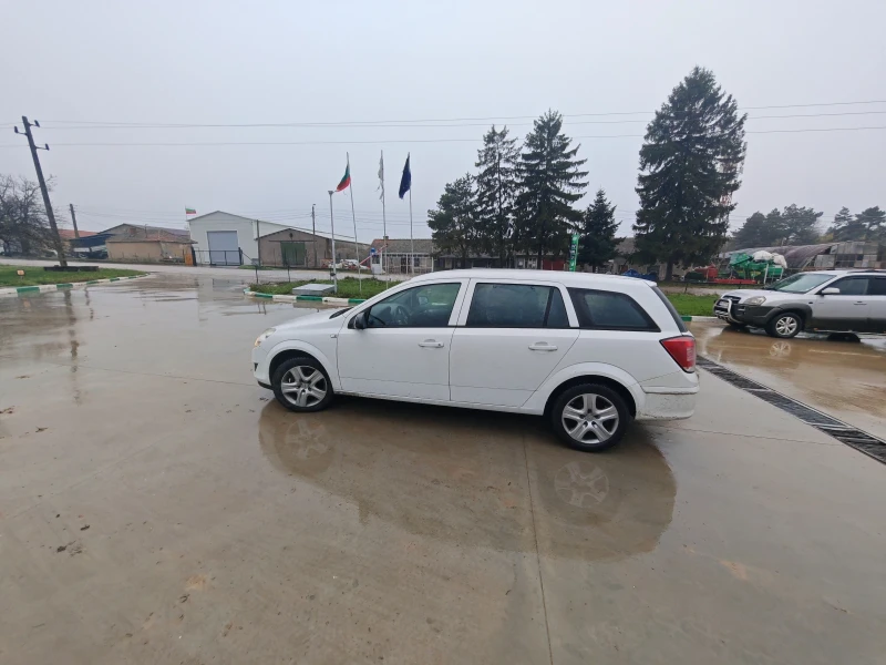 Opel Astra 1.7, снимка 5 - Автомобили и джипове - 52671795
