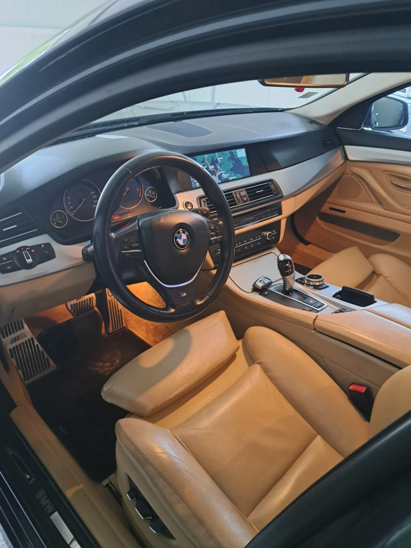 BMW 530 Топ състояние, снимка 8 - Автомобили и джипове - 52879179