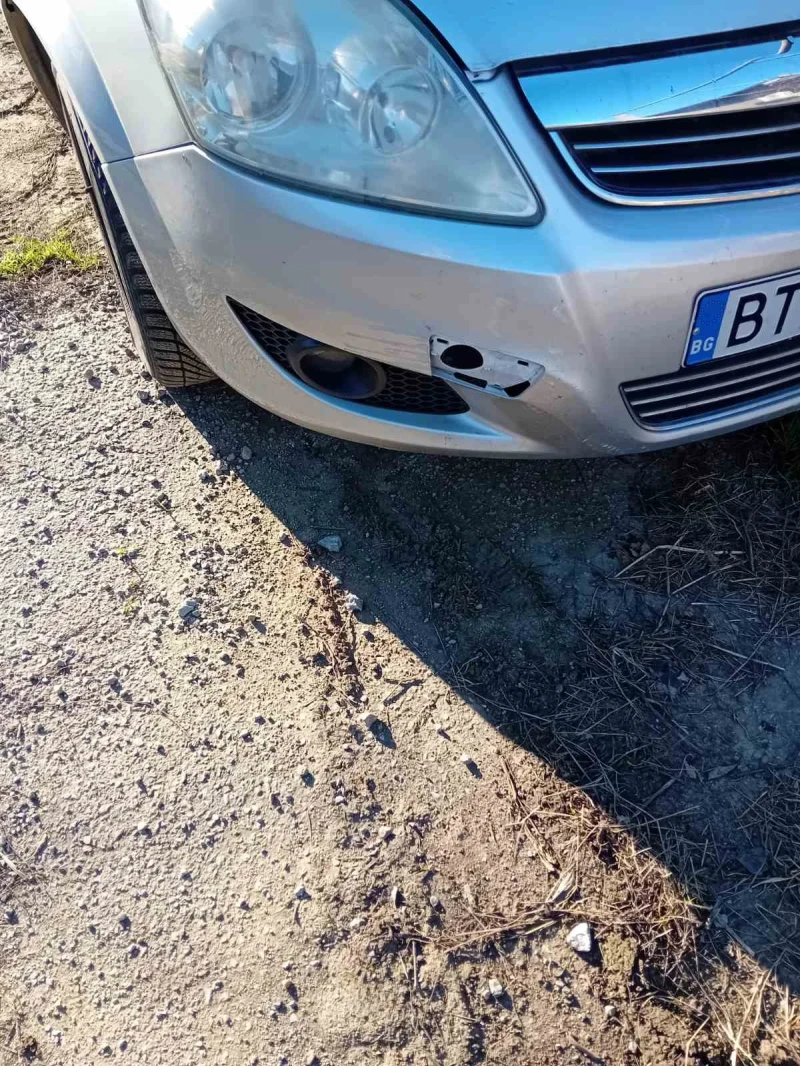 Opel Zafira, снимка 10 - Автомобили и джипове - 53051766