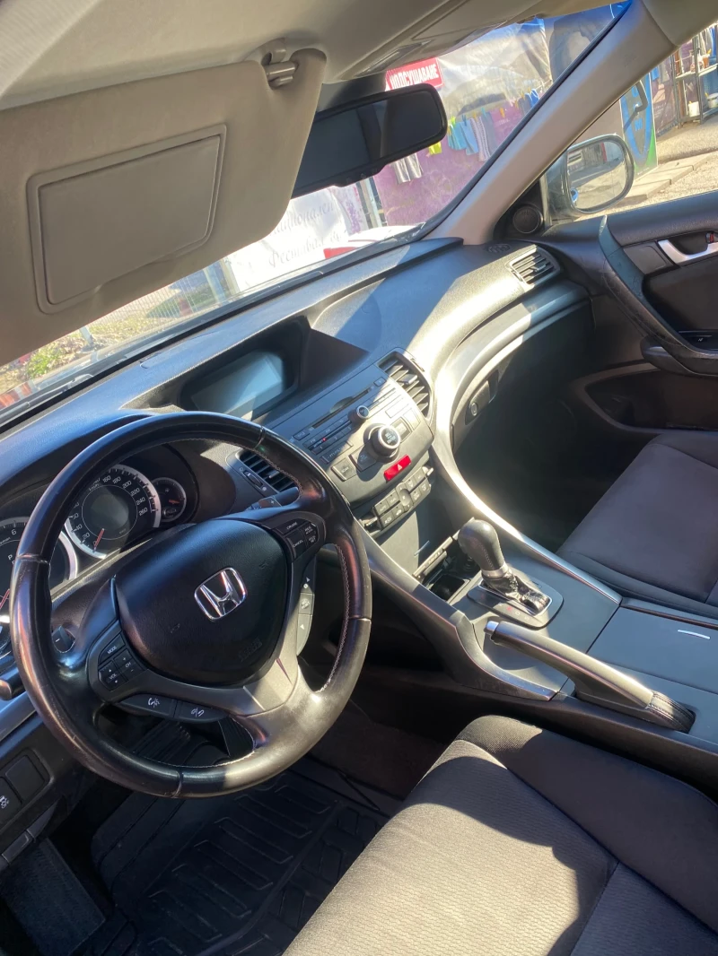 Honda Accord 2.0, снимка 5 - Автомобили и джипове - 53087758