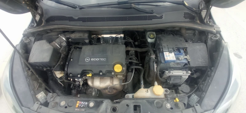 Opel Corsa Е.1.4/90кс Без Турбо* , снимка 16 - Автомобили и джипове - 53389993