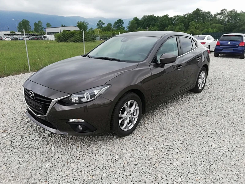 Mazda 3 2.0i kli navi 120 - 15900 лв. - 14327102 | Car24.bg