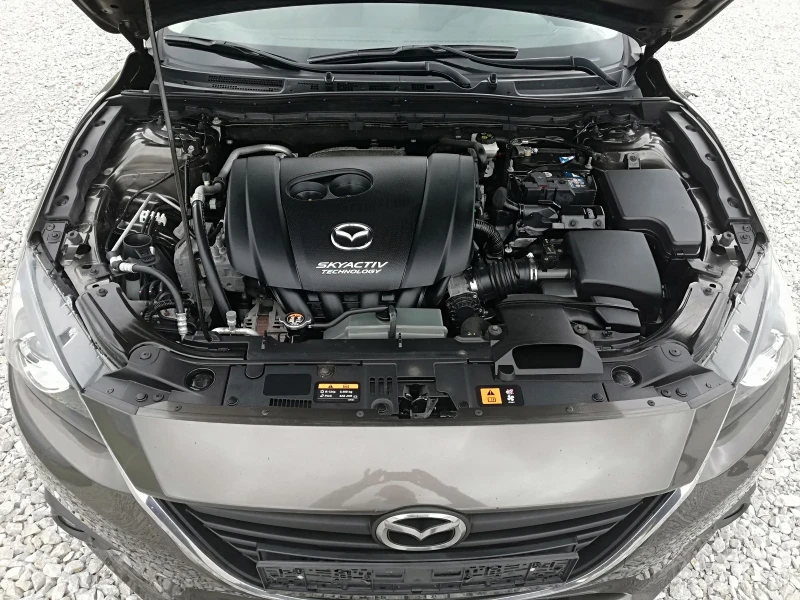 Mazda 3 2.0i kli navi 120 - 15900 лв. - 14327102 | Car24.bg