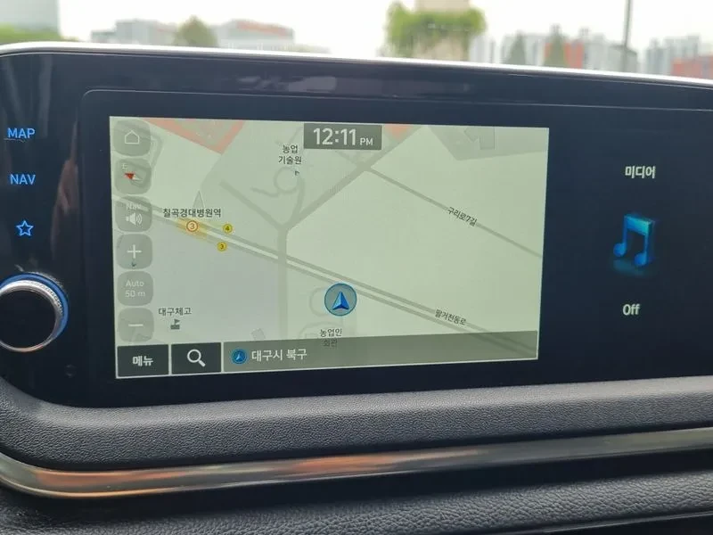 Hyundai Sonata  Premium, снимка 13 - Автомобили и джипове - 56383925