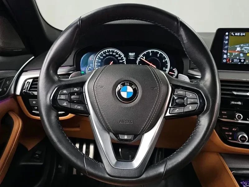 BMW 520, снимка 13 - Автомобили и джипове - 56690229