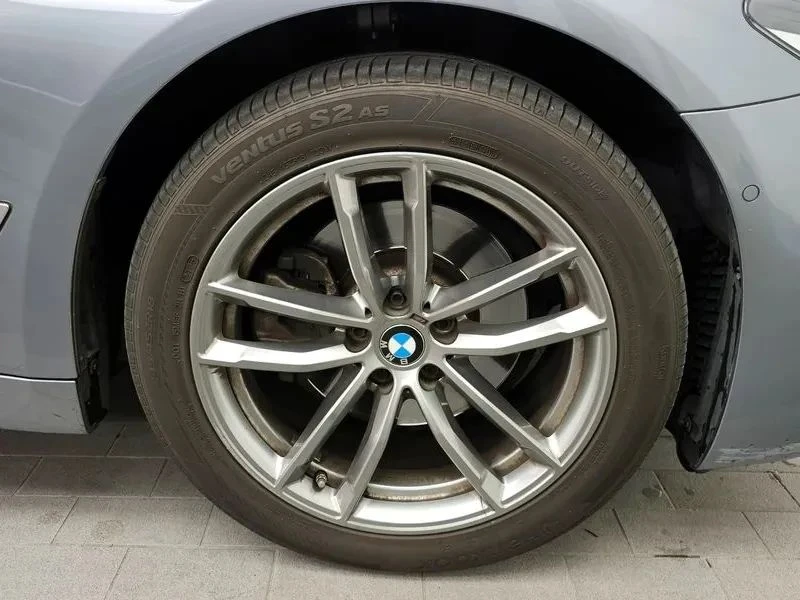 BMW 520, снимка 5 - Автомобили и джипове - 56690229