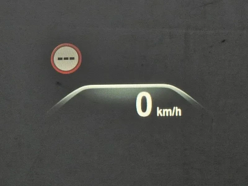 BMW 520, снимка 17 - Автомобили и джипове - 56690229