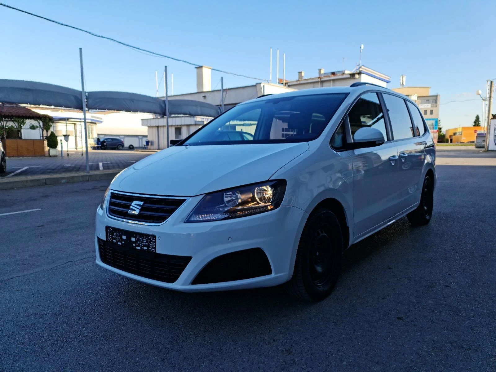 Seat Alhambra 1.4TURBO БЕНЗИН 150кс - изображение 2