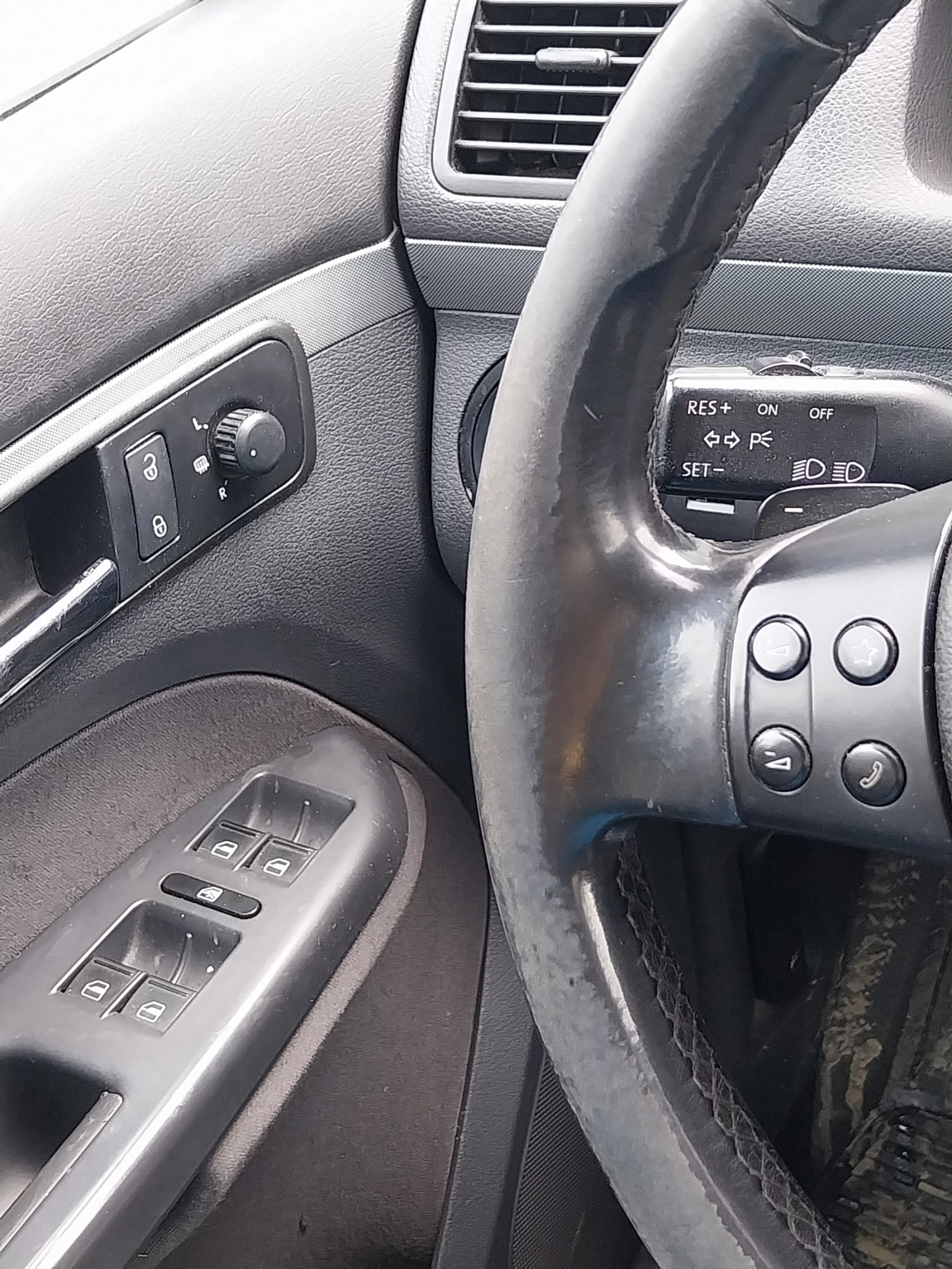 VW Touran  - изображение 9