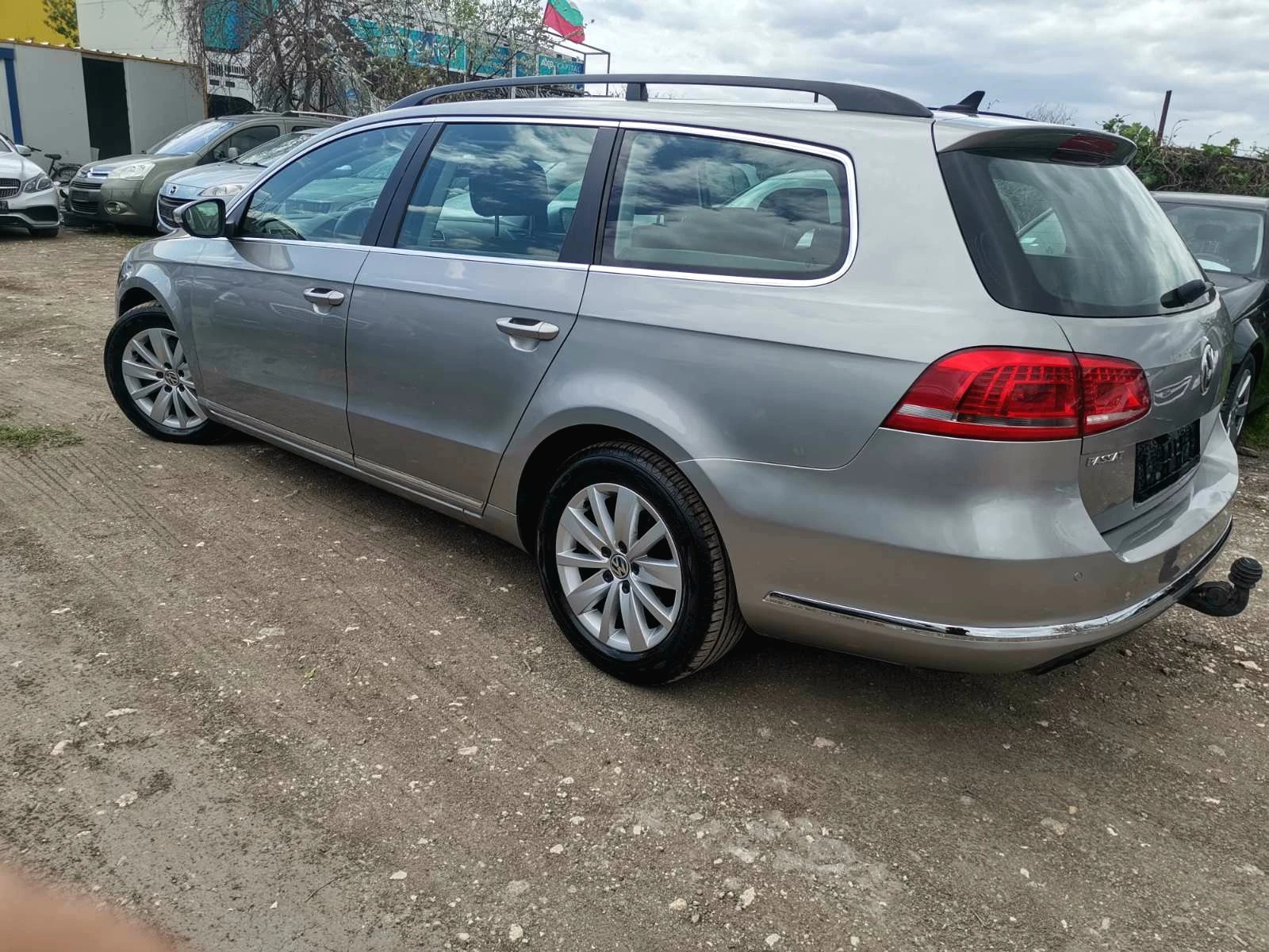VW Passat 2.0TDI/LED/NAVI - изображение 4