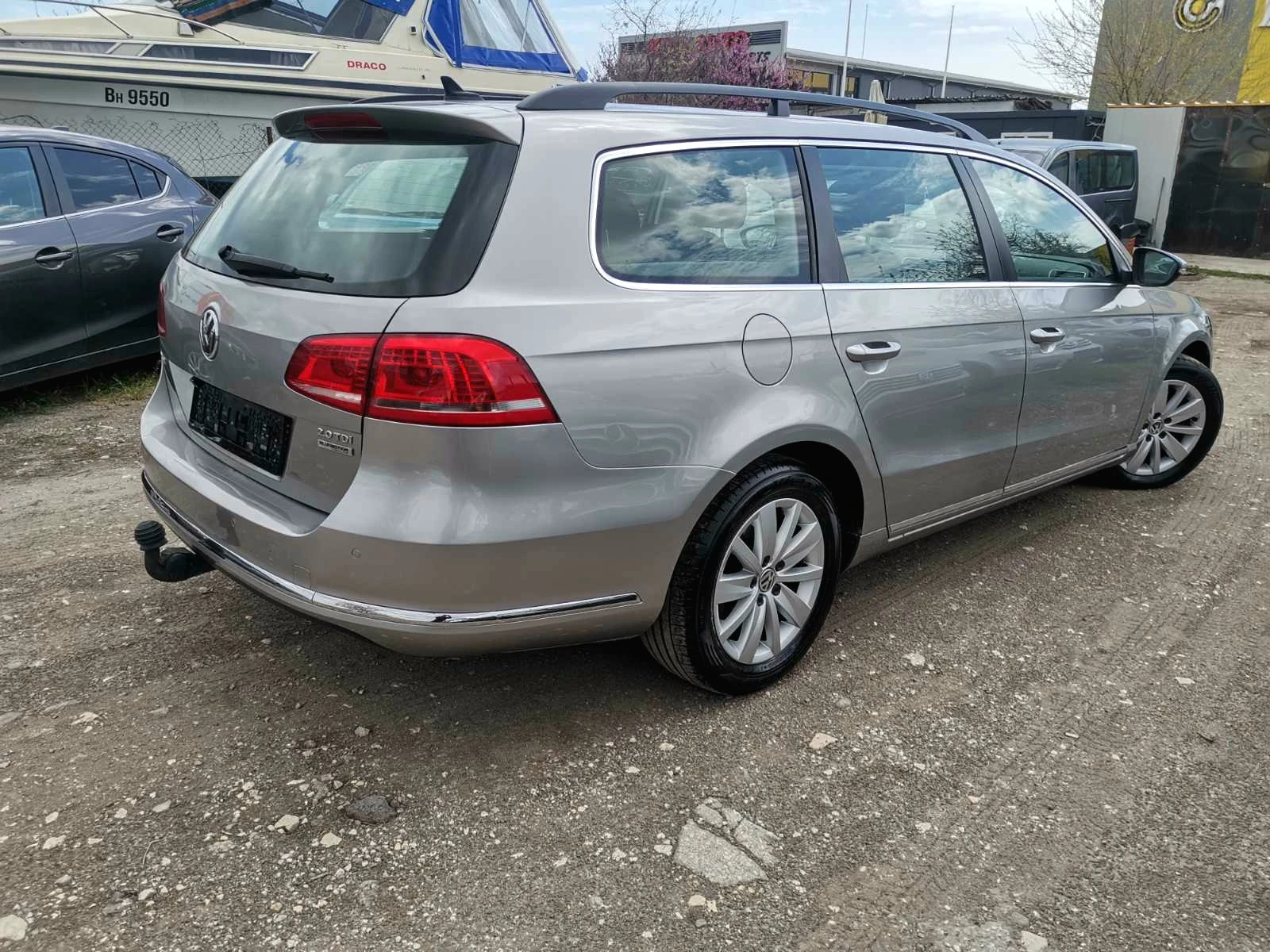 VW Passat 2.0TDI/LED/NAVI - изображение 6