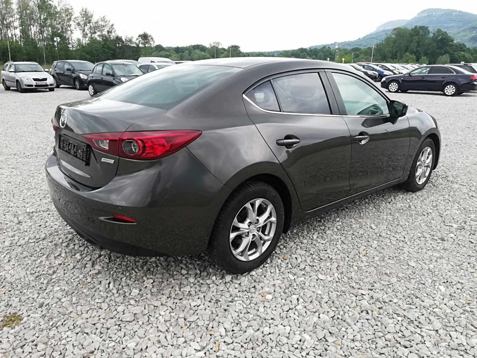 Mazda 3 2.0i kli navi 120 - изображение 6