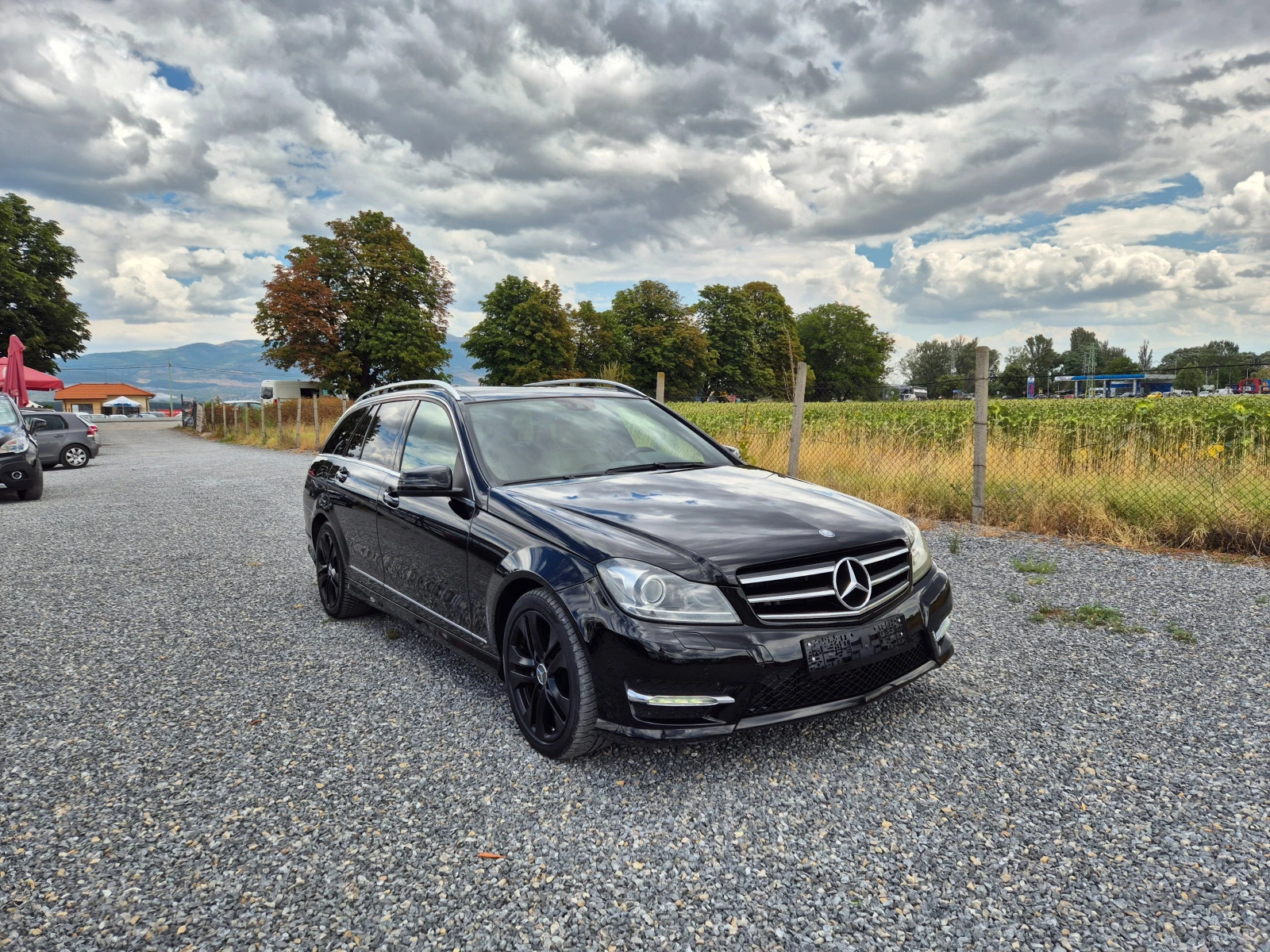 Mercedes-Benz C 250 CDI* AMG-Line* 4-MATIK*  - изображение 2