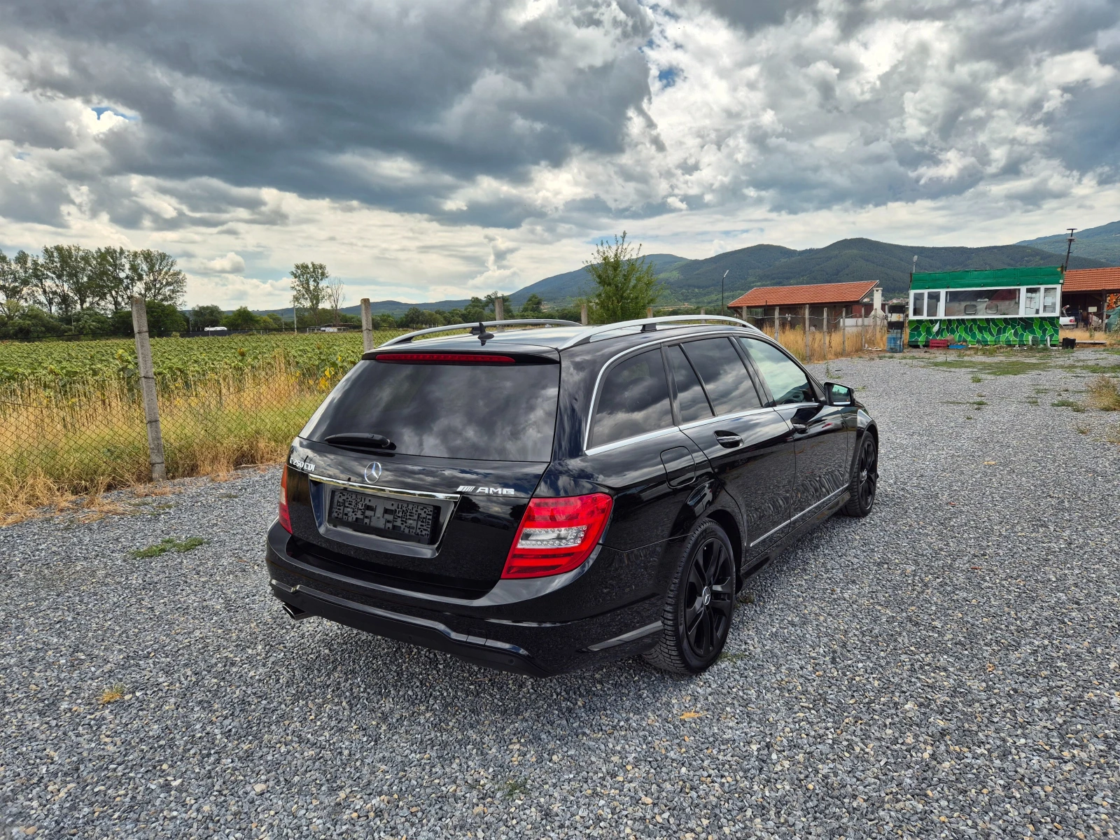 Mercedes-Benz C 250 CDI* AMG-Line* 4-MATIK*  - изображение 4