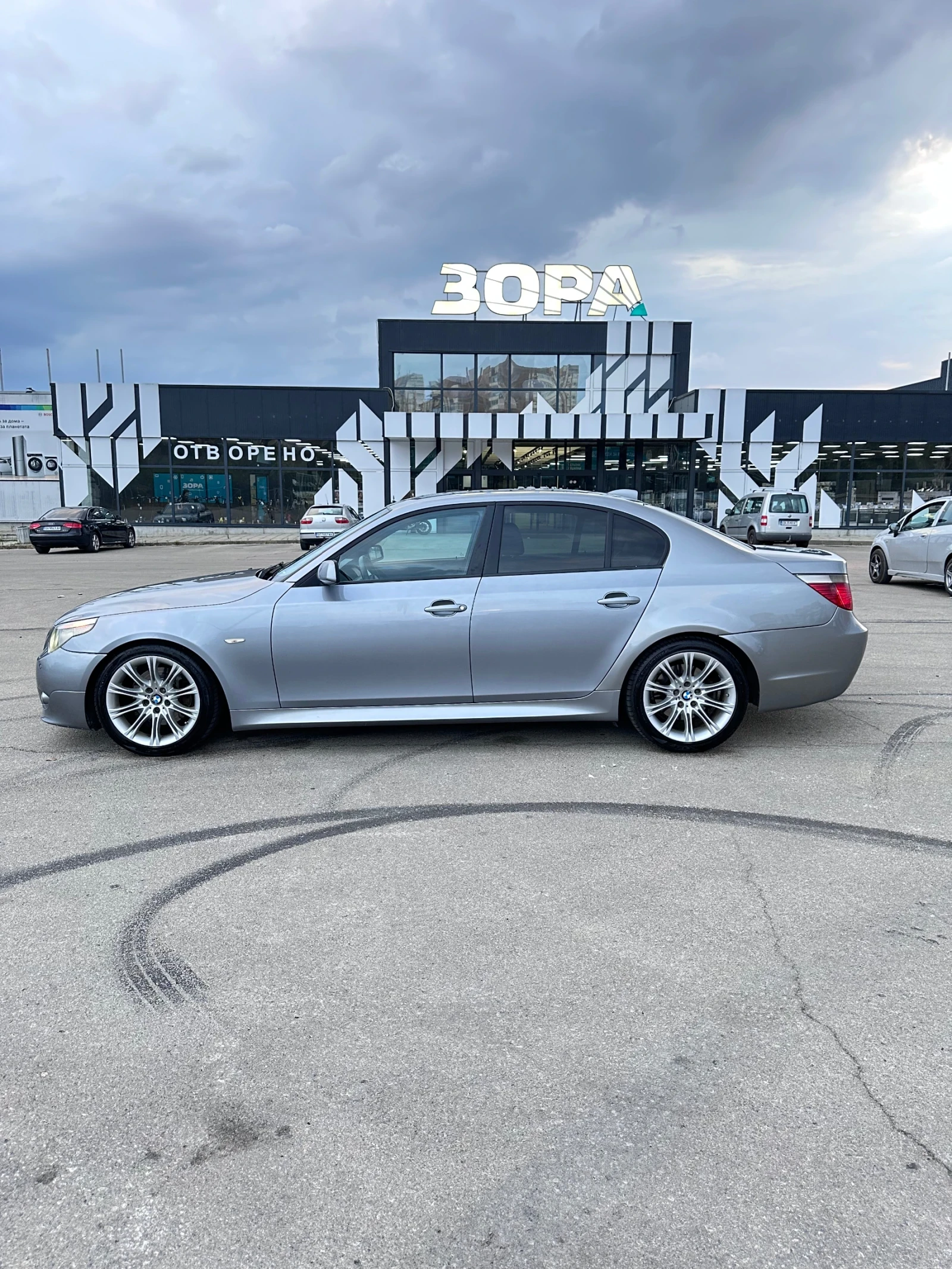 BMW 530 D 218 к.с М Пакет  - изображение 8
