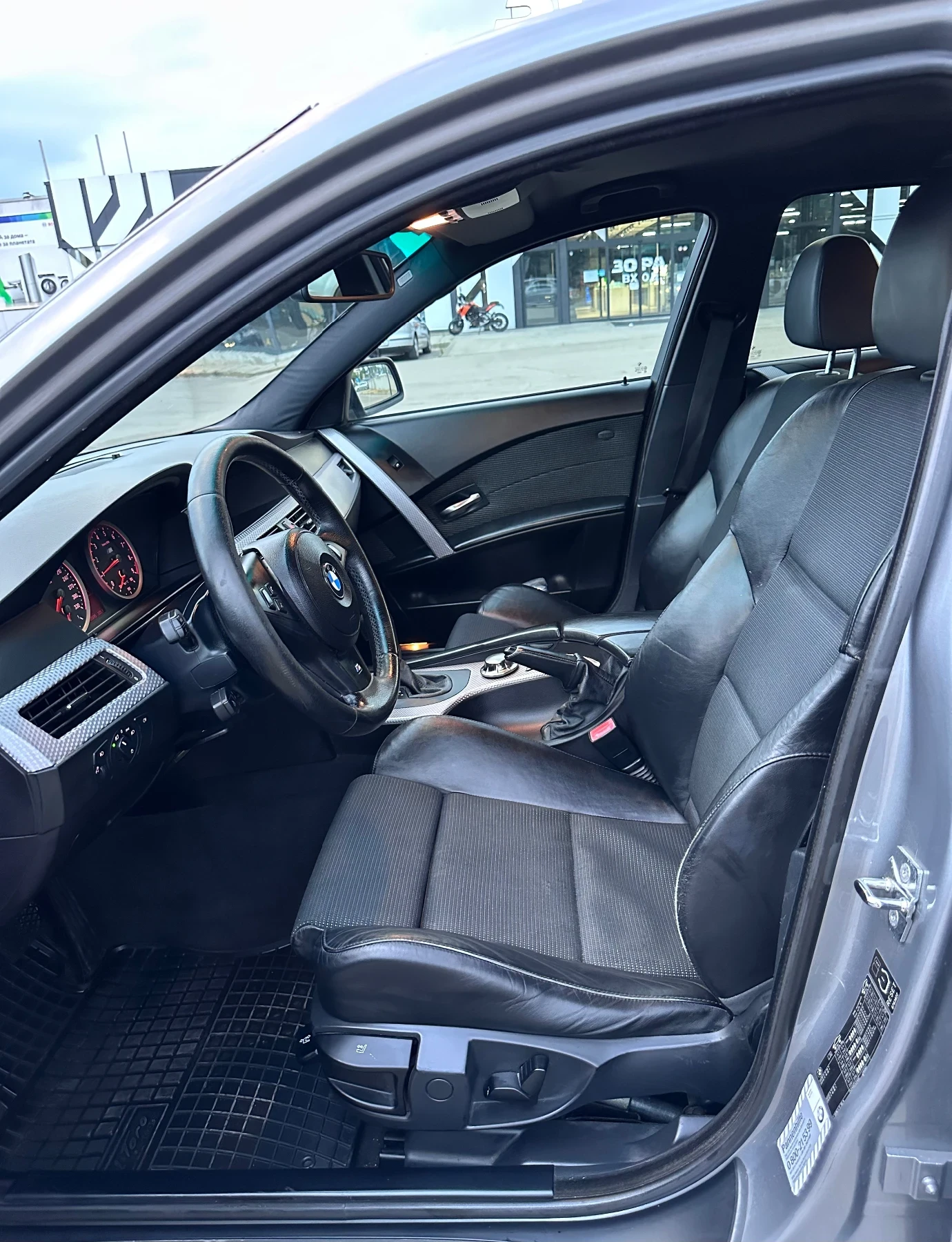 BMW 530 D 218 к.с М Пакет  - изображение 10