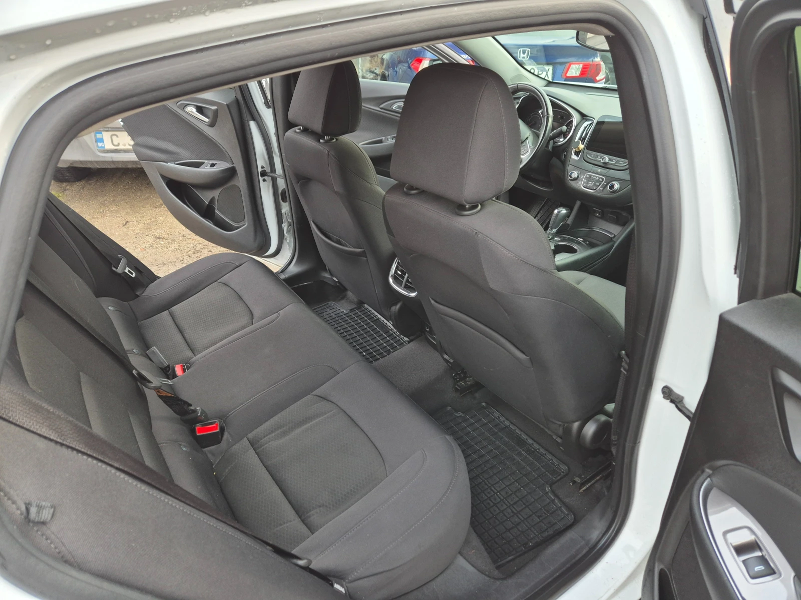 Chevrolet Malibu  - изображение 6