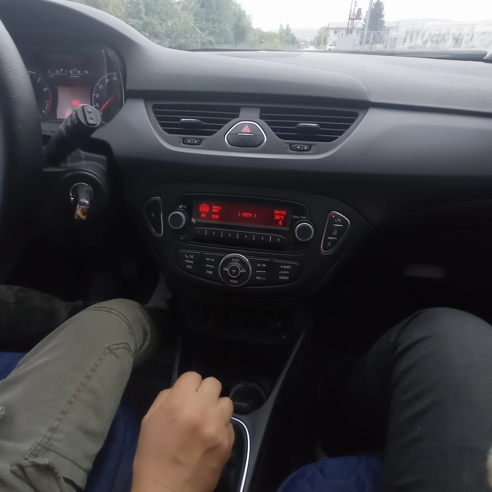 Opel Corsa �.1.4/90�� ��� �����*  | Mobile.bg � ����������� 12