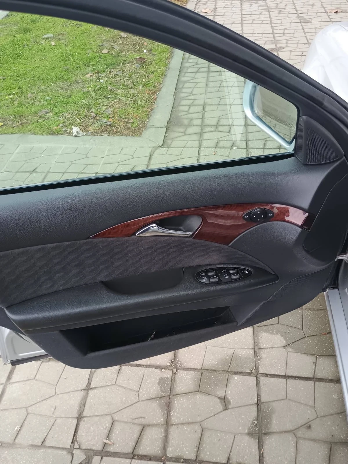 Mercedes-Benz E 220 CDI | Mobile.bg � ����������� 8