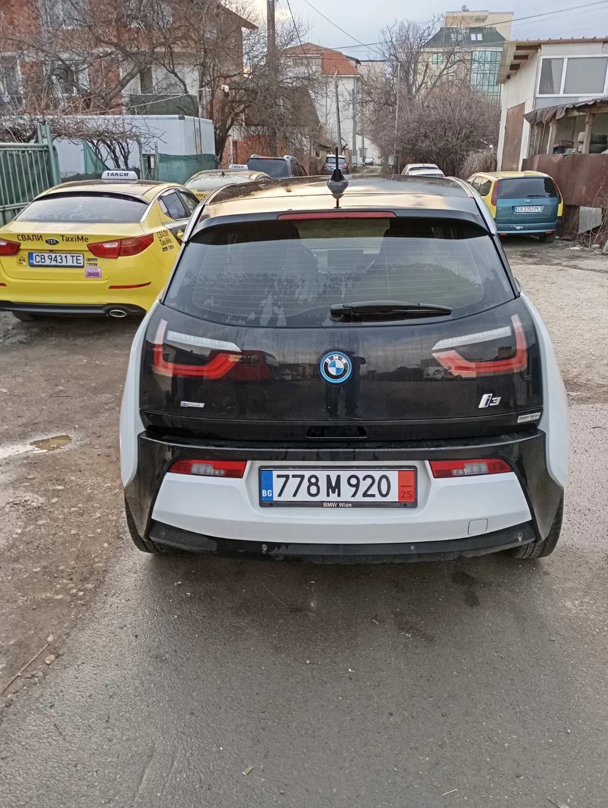 BMW i3, снимка 3 - Автомобили и джипове - 53719715