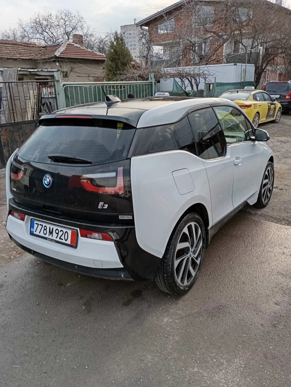 BMW i3, снимка 4 - Автомобили и джипове - 53719715