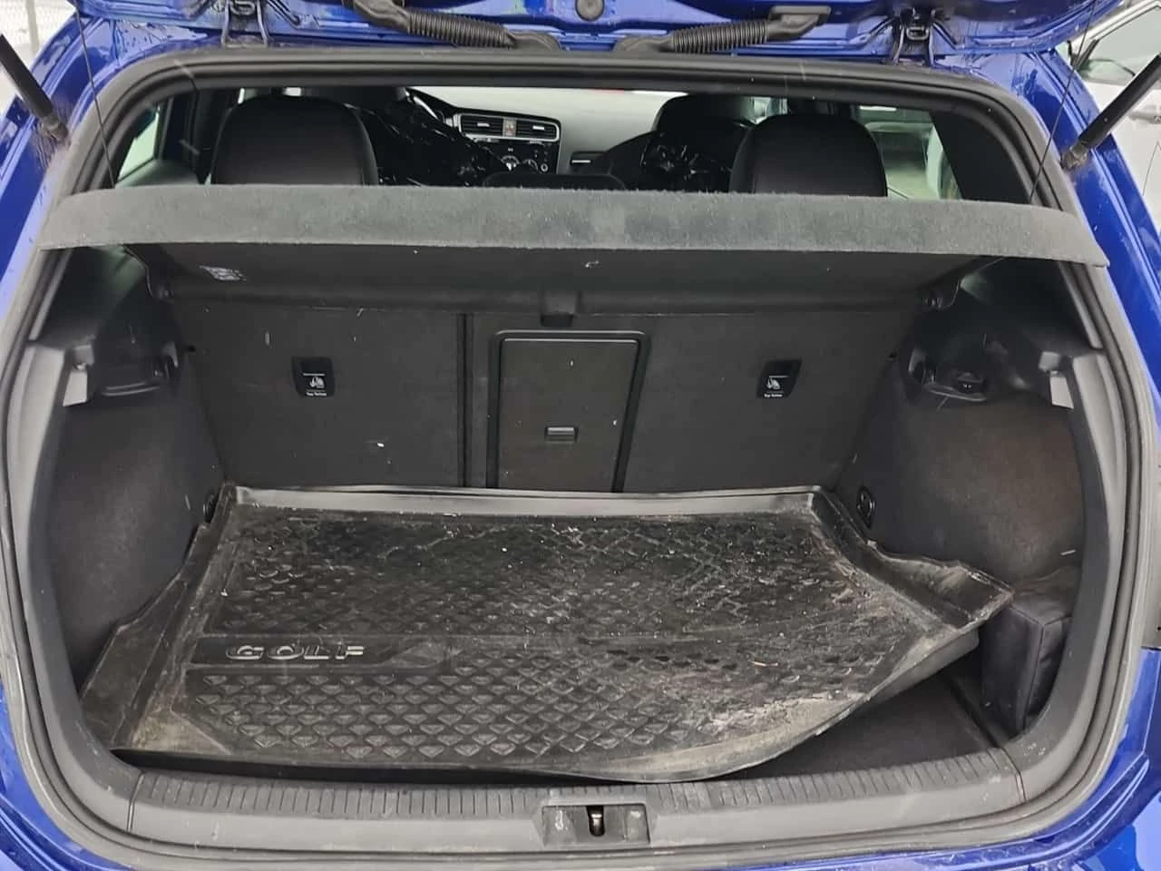 VW Golf * R* 5 DOOR DSG * 2 КЛЮЧА* ПОДГРЕВ* KEYLESS* , снимка 15 - Автомобили и джипове - 53952895