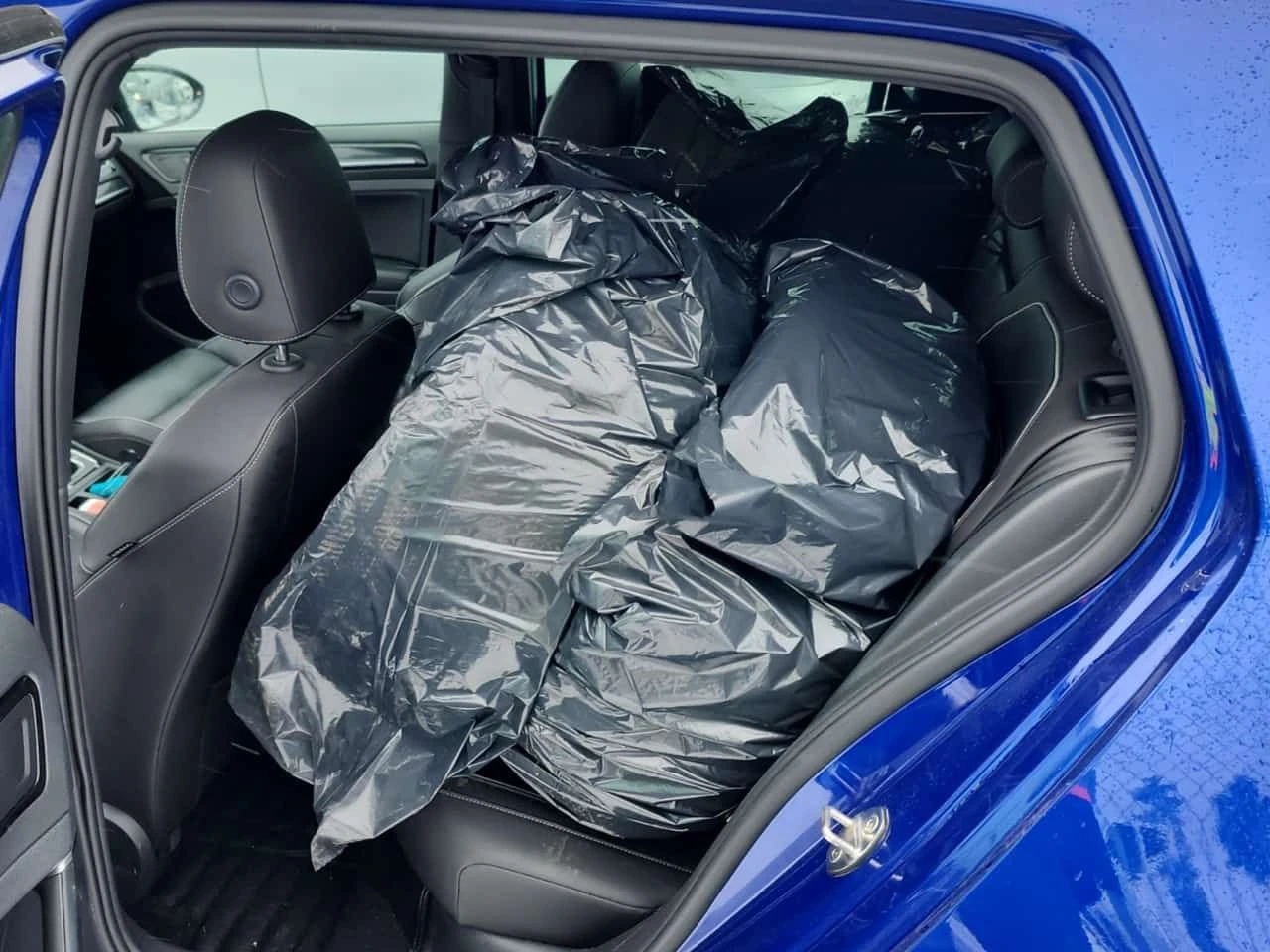 VW Golf * R* 5 DOOR DSG * 2 КЛЮЧА* ПОДГРЕВ* KEYLESS* , снимка 12 - Автомобили и джипове - 53952895