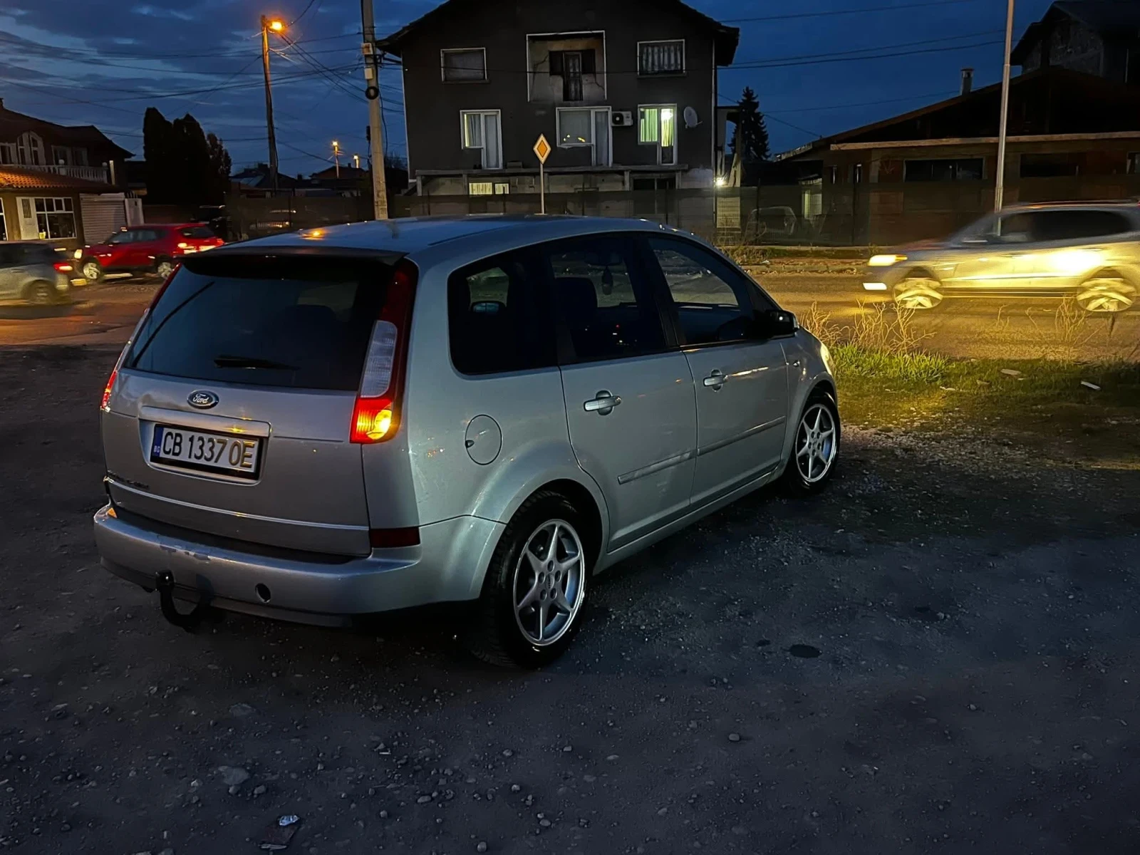 Ford C-max, снимка 2 - Автомобили и джипове - 54001488