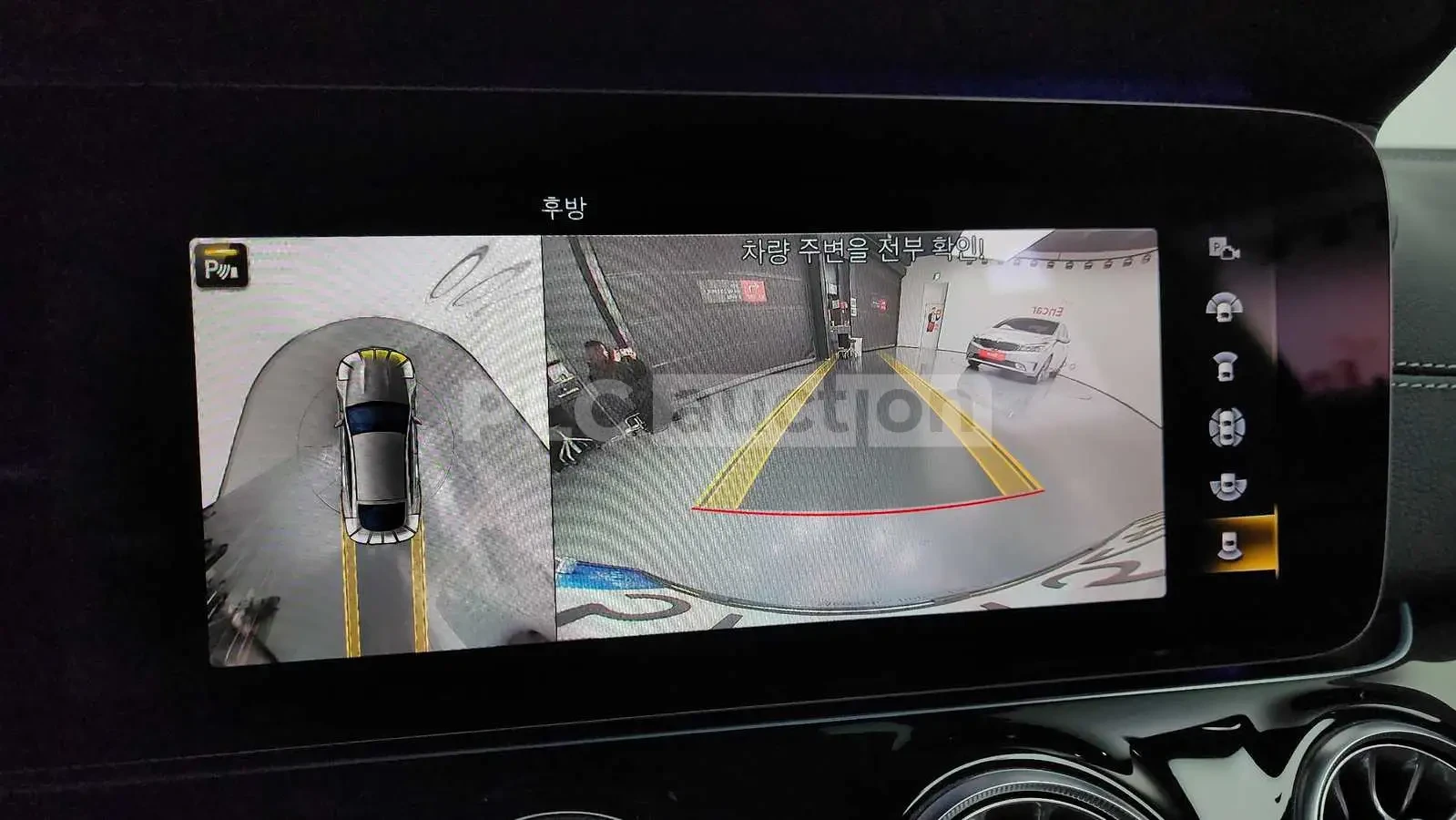 Mercedes-Benz AMG GT 43 4MATIC| DISTRONIC| BURMESTER| HuD, снимка 9 - Автомобили и джипове - 54043446