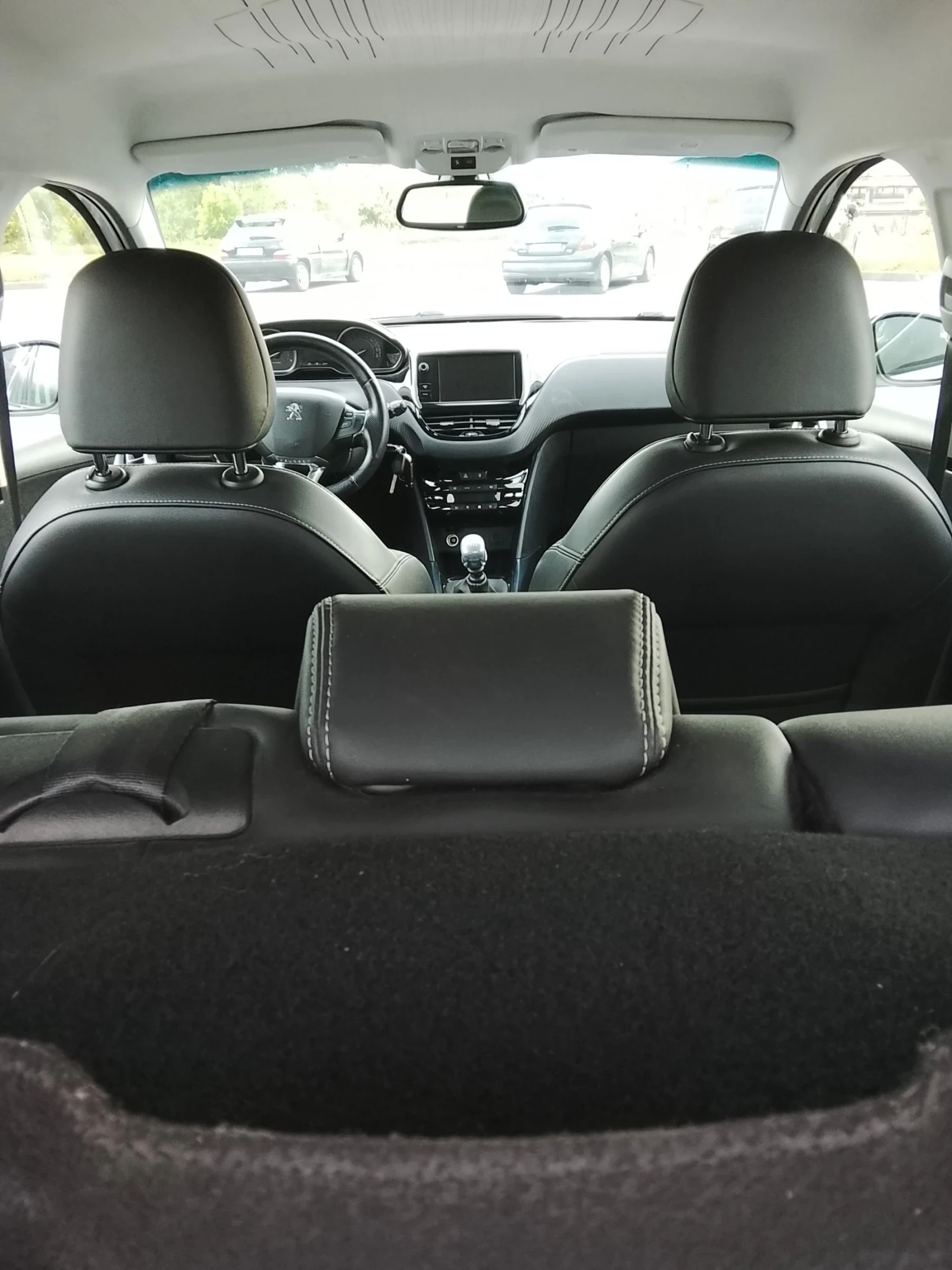 Peugeot 2008 1.6 уникат, снимка 5 - Автомобили и джипове - 54585105