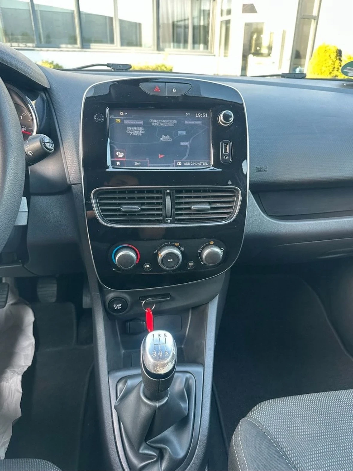 Renault Clio !!COMING SOON!! * 1.5DCI * 128 000KM * COC * KTEO, снимка 5 - Автомобили и джипове - 55239251