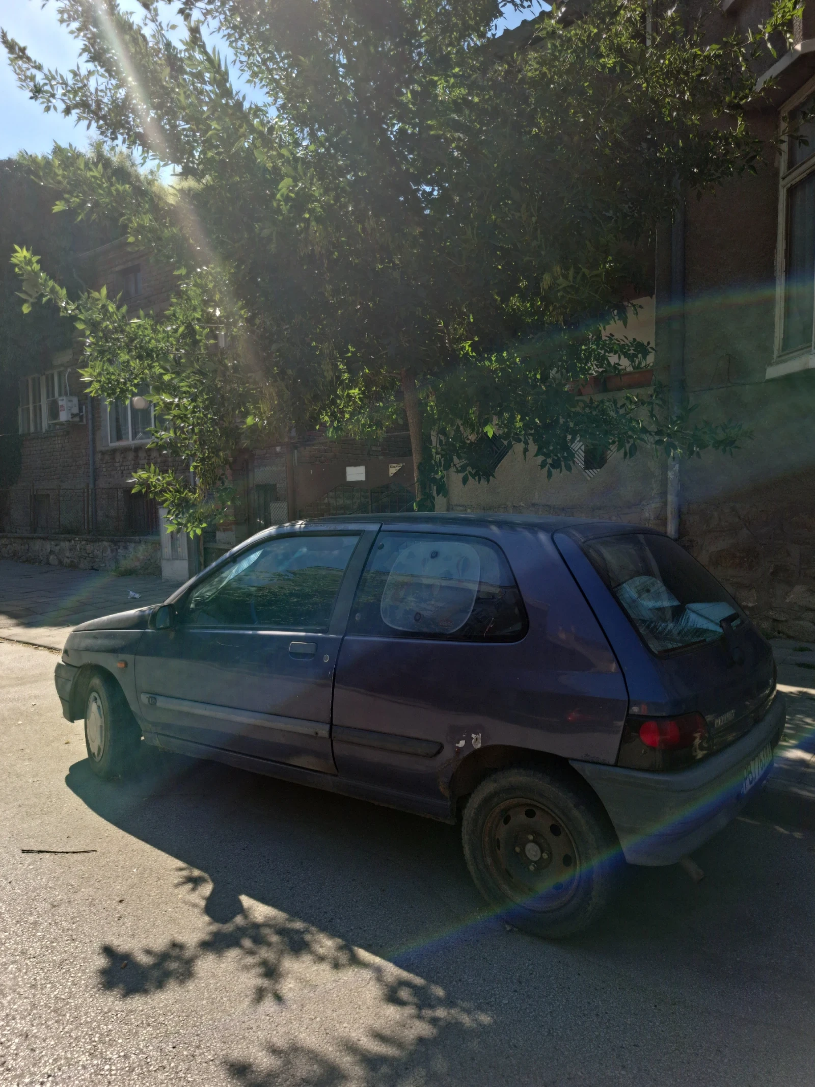 Renault Clio, снимка 4 - Автомобили и джипове - 55529907