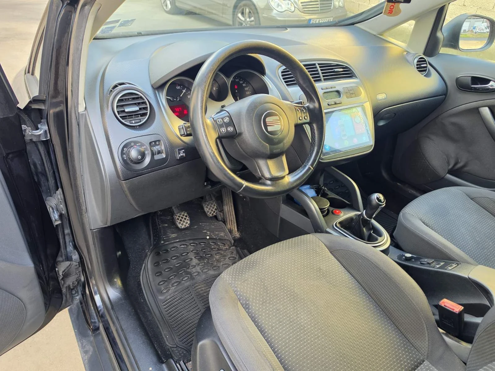 Seat Altea 1.6.газ, снимка 10 - Автомобили и джипове - 55838534
