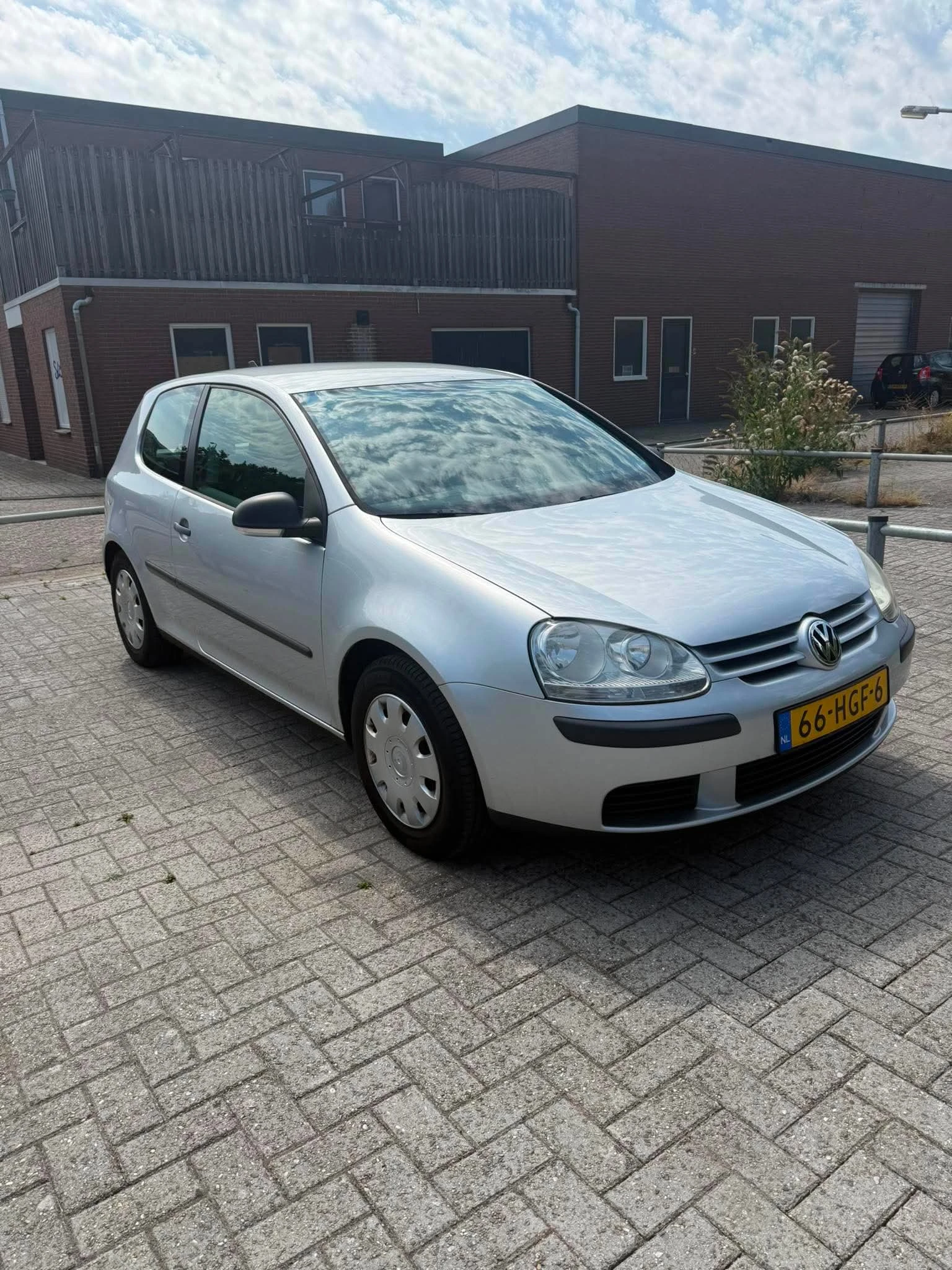 VW Golf VW Golf 5 1.9 TDI 105 к.с. | 10.2008 Навигация Сер, снимка 6 - Автомобили и джипове - 55930495