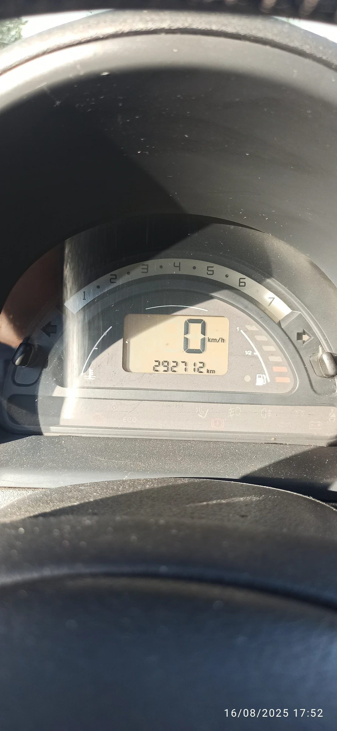 Citroen C3, снимка 10 - Автомобили и джипове - 56021960
