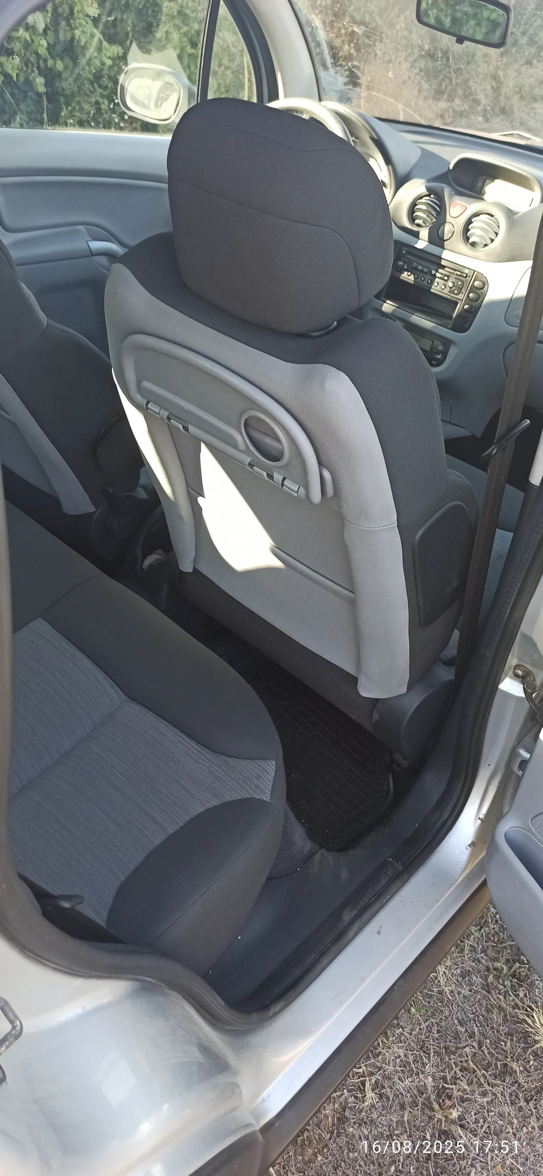 Citroen C3, снимка 7 - Автомобили и джипове - 56021960
