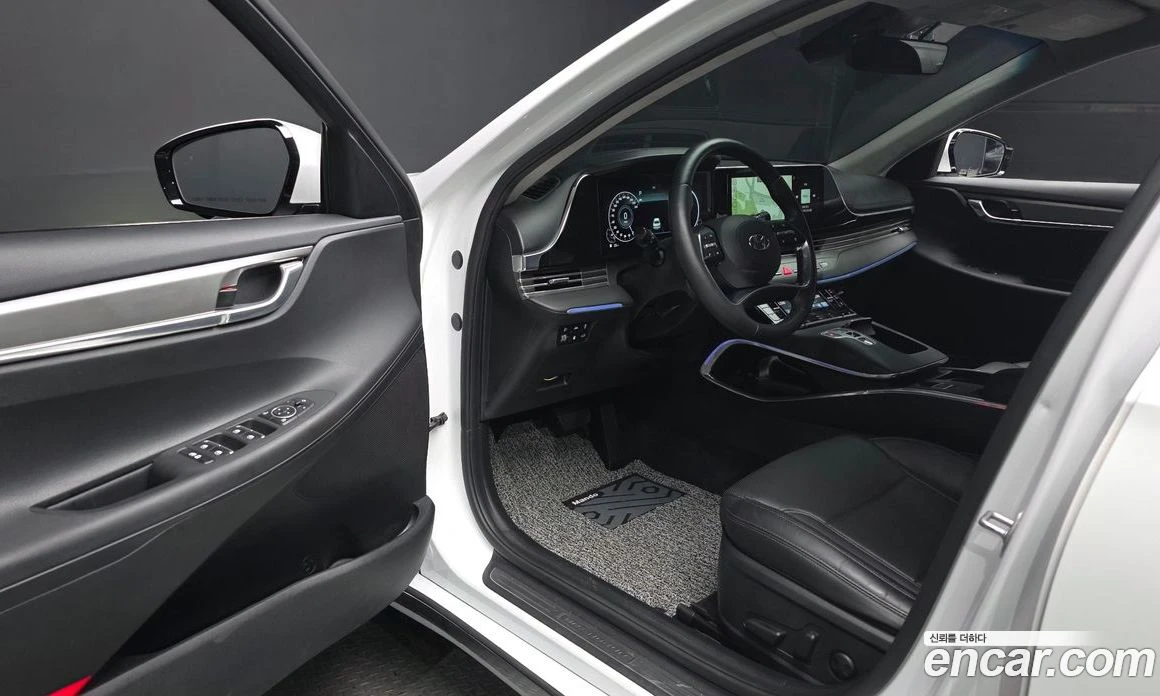 Hyundai Grandeur 2.5 Le Blanc, снимка 10 - Автомобили и джипове - 56156025