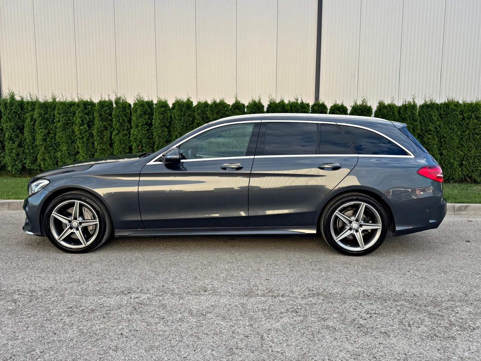 Mercedes-Benz C 250 d 4Matic/AMG-line/Регистриран/Обслужен!!!, снимка 4 - Автомобили и джипове - 56231904