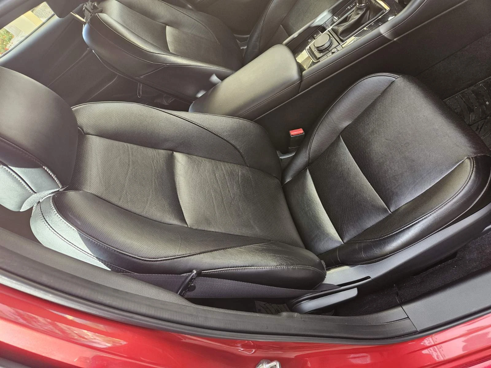Mazda 3, снимка 12 - Автомобили и джипове - 56544912