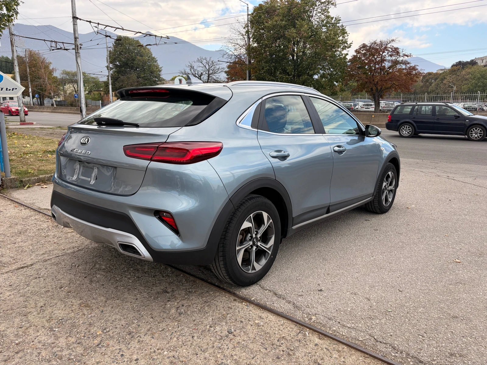 Kia XCeed, снимка 5 - Автомобили и джипове - 56680173