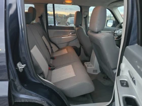 Jeep Cherokee 2.8D АВТОМАТИК 216000 км. ИТАЛИЯ , снимка 17