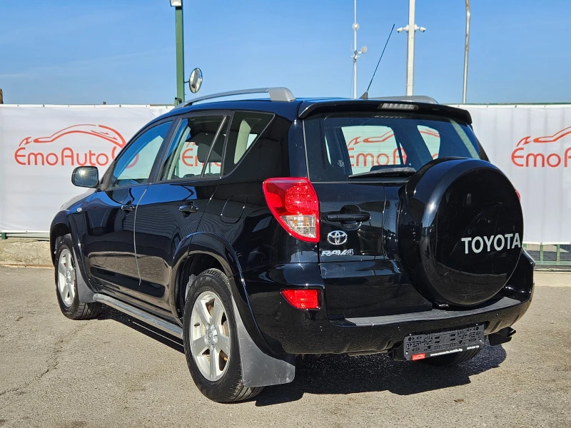 Toyota Rav4 2.2D/4x4/NDVI/БЛУТУТ/EURO 4/ТОП, снимка 5 - Автомобили и джипове - 47812422