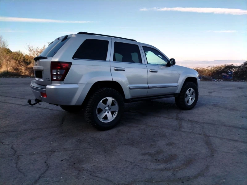 Jeep Grand cherokee, снимка 5 - Автомобили и джипове - 52940110