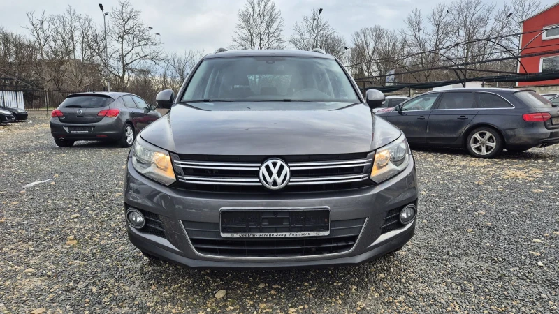 VW Tiguan 2.0* 4Motion, снимка 5 - Автомобили и джипове - 53052435